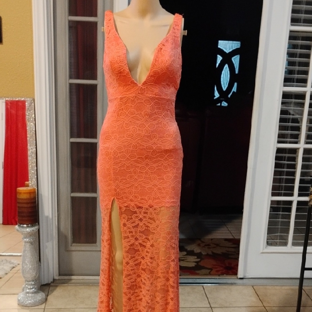 Elegant Coral Lace Evening Gown